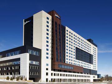 Choice beats Street, plays long game with Wyndham