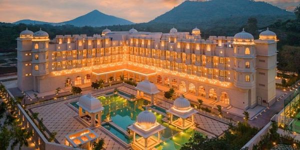 Wyndham Grand Udaipur Fatehsagar Lake