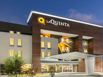 Wyndham 4Q23 earnings match expectations