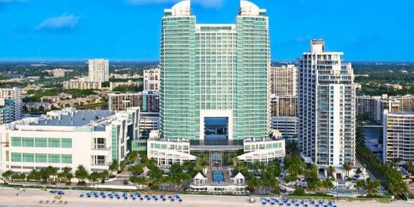 The Diplomat Beach Resort