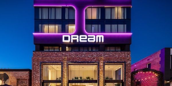 Dream Hollywood