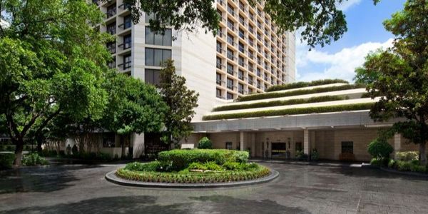 Houston St Regis hotel