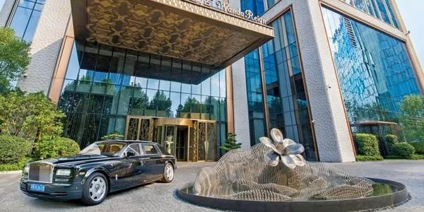 Wanda Reign on the Bund