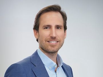 Latest news: New CEO at Driftwood; junk fee law in NYC; Fairmont to Calgary