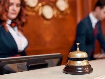 Hotels push live ChatGPT integrations as AI search goes bookable