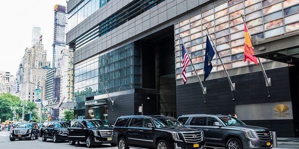 Entrance to the Mandarin Oriental New York City