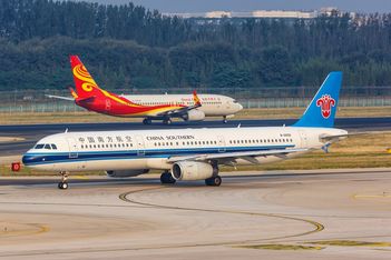 Airline seat capacity from China claws back this summer