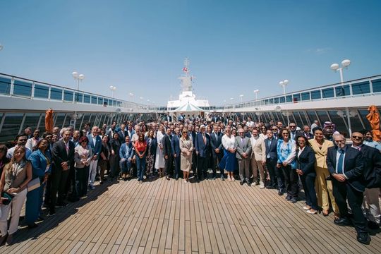 High-level tourism meeting cruises through Suez Canal