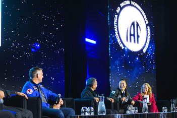 Turning scientific conferences into star attractions