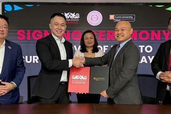 BESarawak transfers journal ownership to Curtin University Malaysia