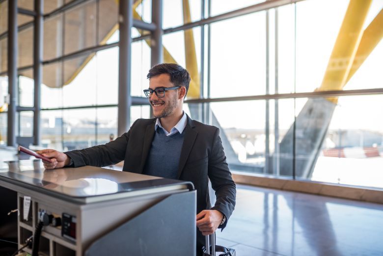 Vaccinated American business makers return to the skies