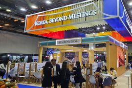 Korea shows up with a big bang