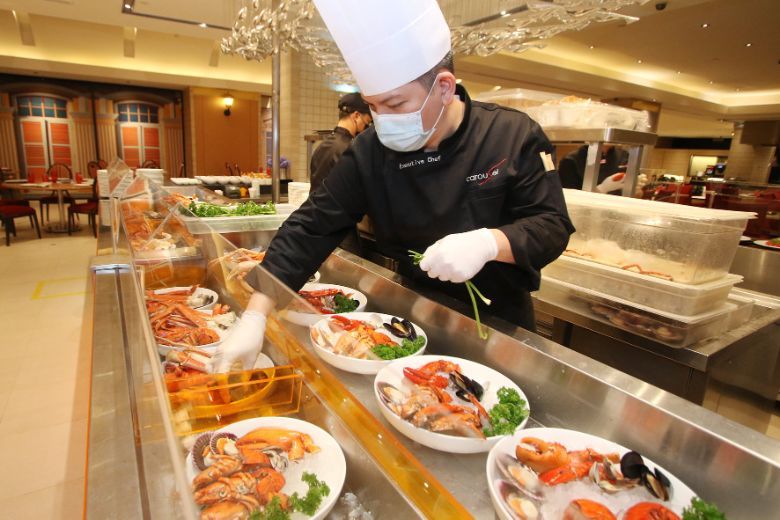 Buffets are back on the business table — with a twist