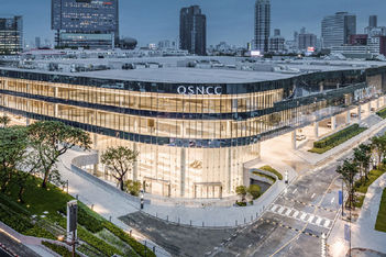 The secrets of a cutting-edge convention centre in the world’s most visited city
