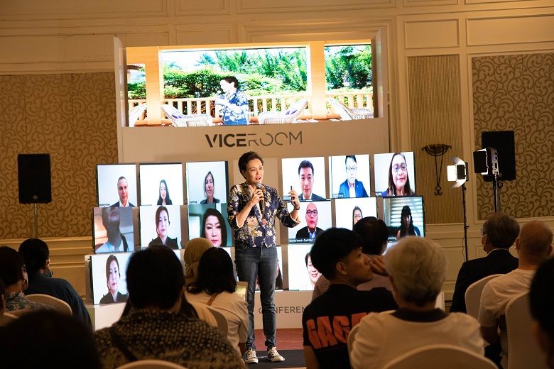 Dusit gears up for hybrid meetings with new interactive tech