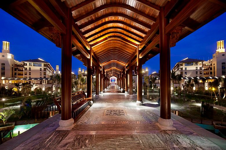 Fairmont debuts in Sanya