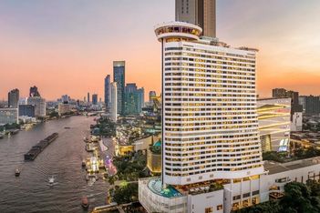 Eat and meet better at this newly revamped Bangkok hotel