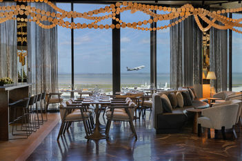 Bleisure experiences take off at new Auckland airport hotel