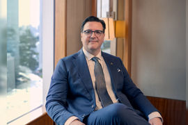 Conrad Singapore Marina Bay welcomes new GM