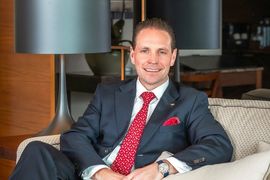 A familiar face returns to Mandarin Oriental, Singapore as GM