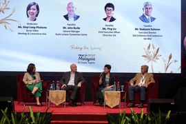Weathering the storm: mastering crisis communication for business events
