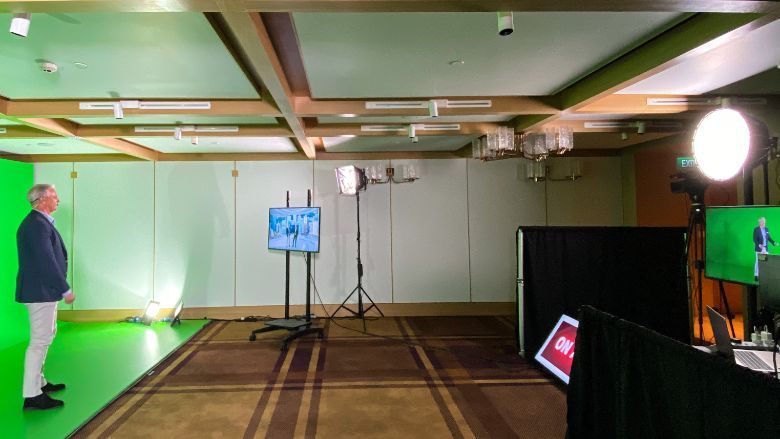 Book an event and become a certified digital strategist
