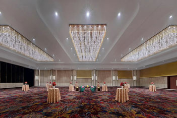 grand mercure convention centre agra
