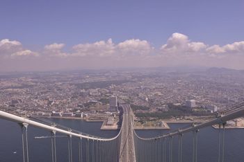 Enjoy stunning views of Kobe on a guided tour of Akashi Kaikyo Bridge