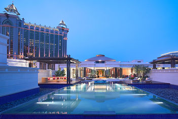 Take meetings poolside