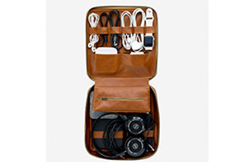 Organise tech accessories with a Tech Dopp Kit