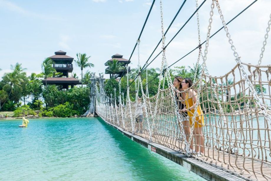 Palawan Beach, Sentosa: between April and November 2019, the number of locals visiting Sentosa increased by about 23%, compared to the same period in 2018.