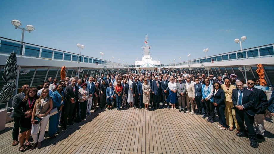 Tourism leaders, former heads of state, ministers, CEOs, investors and policymakers convene on the Crystal Serenity for WTTC’s first Recovery and Leadership Cruise.