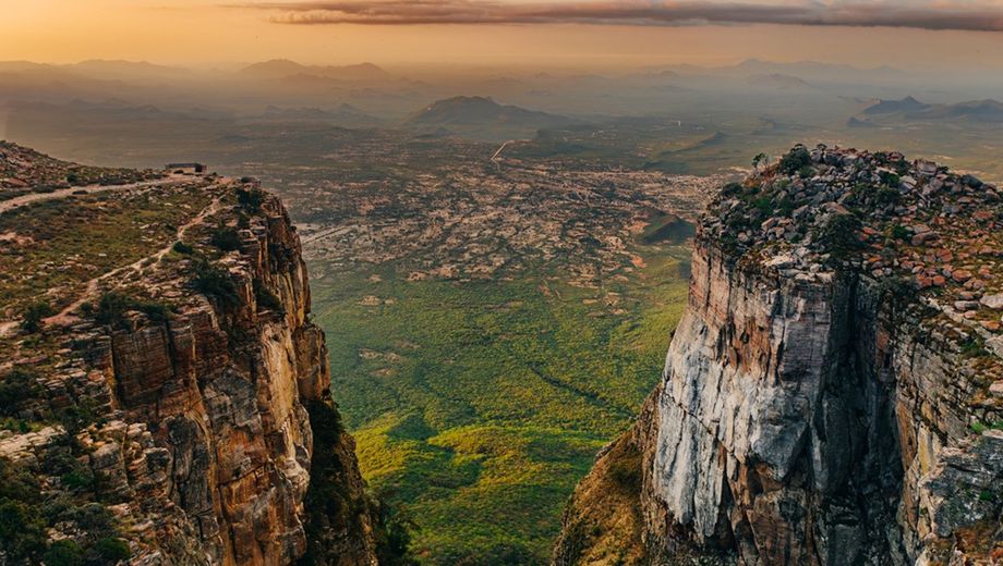 Business travel into Angola hit 59,750 last year, surpassing leisure arrivals at 52,072.
