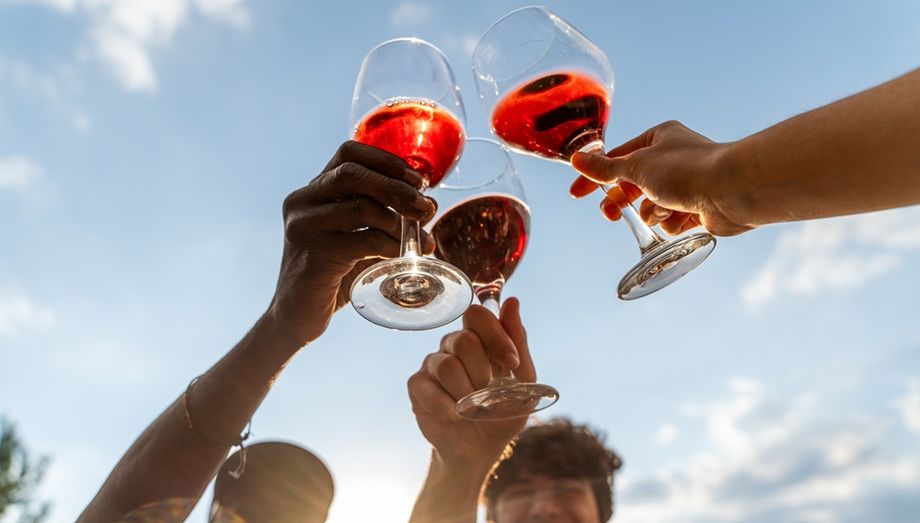 Hong Kong Tourism Board signs MoU with the Bordeaux Wine Council to enhance wine and dine showcase.