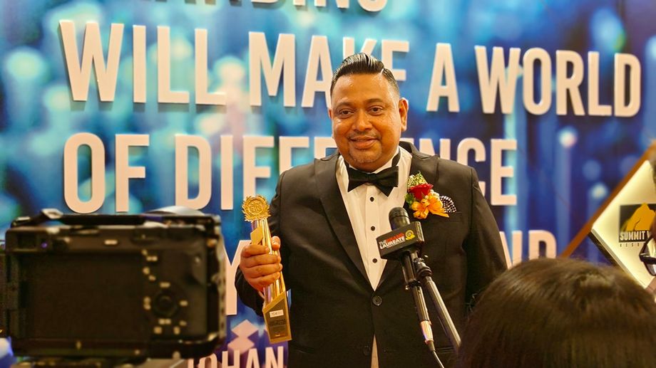 PCEB CEO Ashwin Gunasekeran speaking to the media after his win at the BrandLaureate Awards.