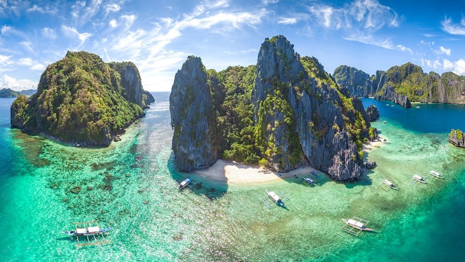 Remarkable rock formations in El Nido, Palawan Island.