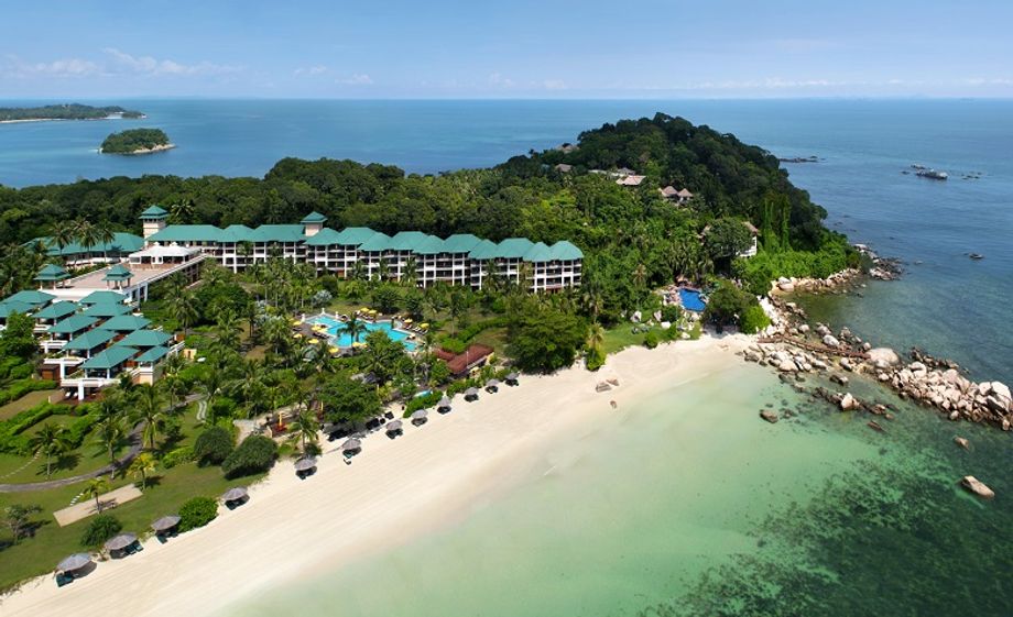 Bintan and Batam in the Riau Islands are among Indonesia's leading MICE destinations, and have been particularly popular for corporate retreats from Singapore due to their proximity.