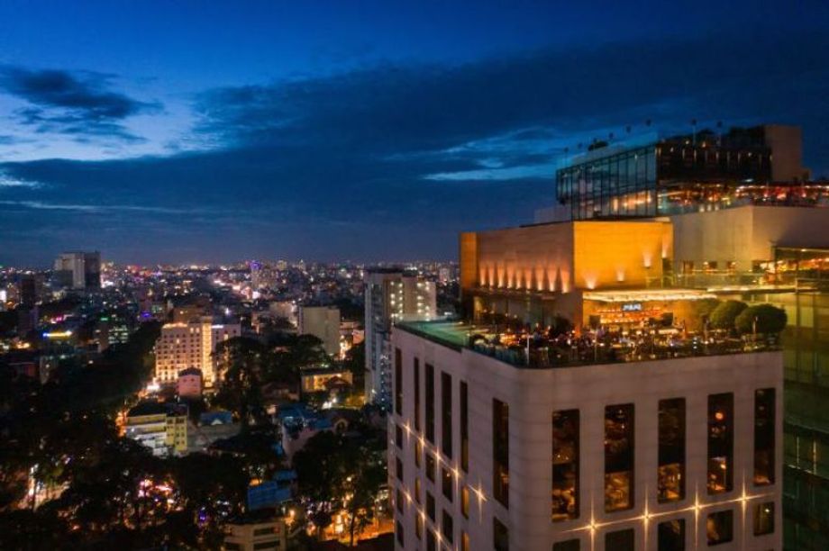 Hôtel des Arts Saigon, M Gallery Collection, has a rooftop bar that accommodates events of up to 150 people with panoramic views over the city.