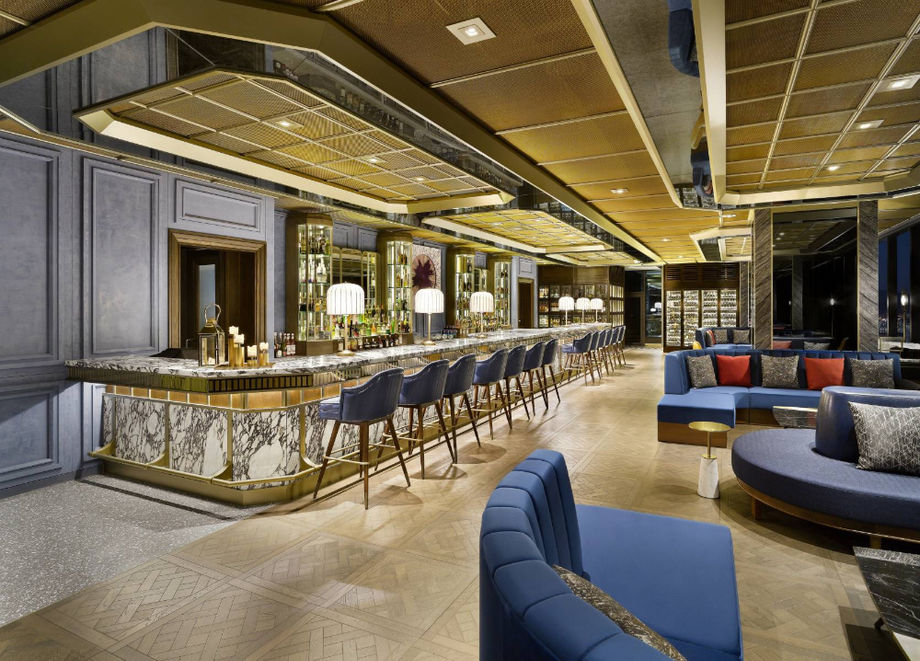 Latitude32’s cocktail bar where mixologists serve up Parisian cocktails with a Korean twist.