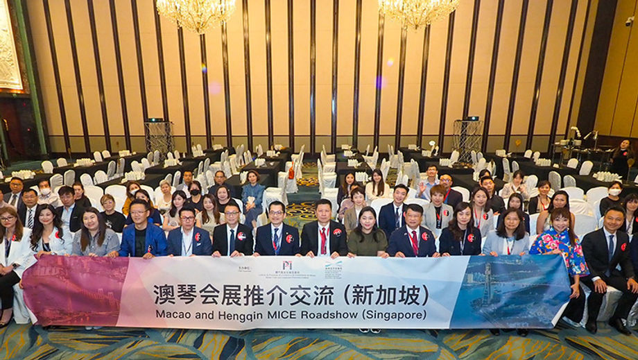 The Macao Trade and Investment Promotion Institute (IPIM) and the Economic Development Bureau of Guangdong-Macao In-Depth Co-operation Zone in Hengqin jointly organised the Macao-Hengqin MICE Promotion Seminar (Singapore).