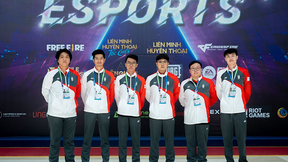 Partnering with influencers and game publishers raises awareness and excitement in the esports community. Partnering with influencers and game publishers raises awareness and excitement in the esports community.