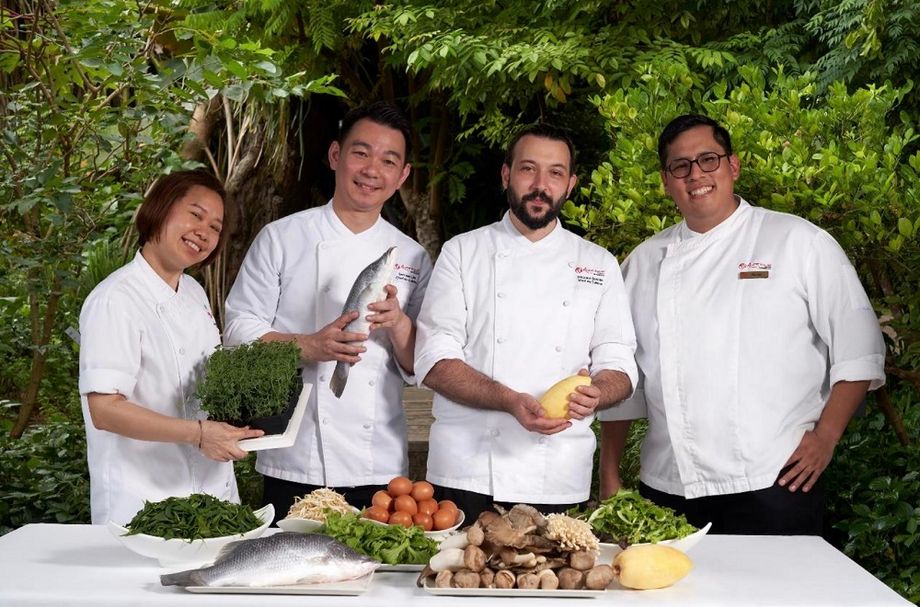 Resorts World Sentosa received the Highest Tier of the Farm-to-Table Recognition Programme.