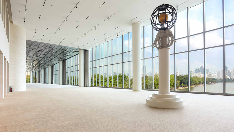 With real-time carbon insights and thoughtful use of natural light, QSNCC empowers planners to optimise energy use throughout their events.