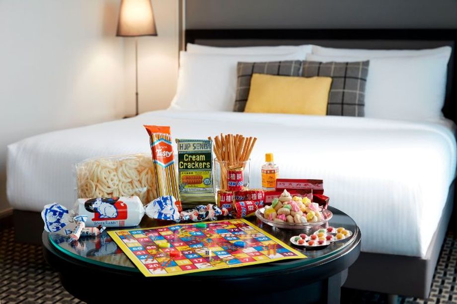 Grand Copthorne Waterfront Hotel Singapore offers in-room kits filled to the brim with traditional local snacks and sweets to delight your guests.