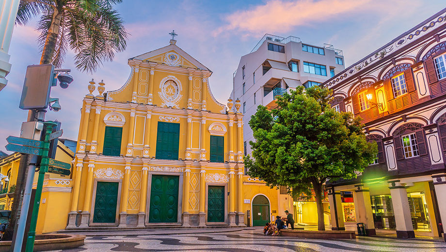 Macao’s East-meets-West cultural heritage — showcased in landmarks such as Senado Square — offers a distinctive backdrop for post-conference exploration.