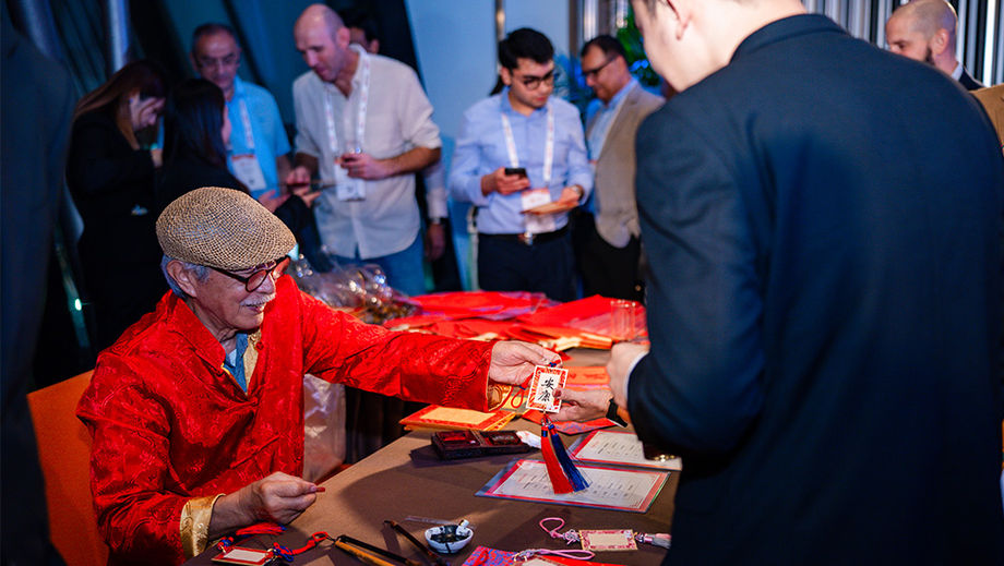 Delegates learnt more Macanese and Chinese culture through post-session activities such as calligraphy demonstrations, dragon-beard candy tastings and mahjong.