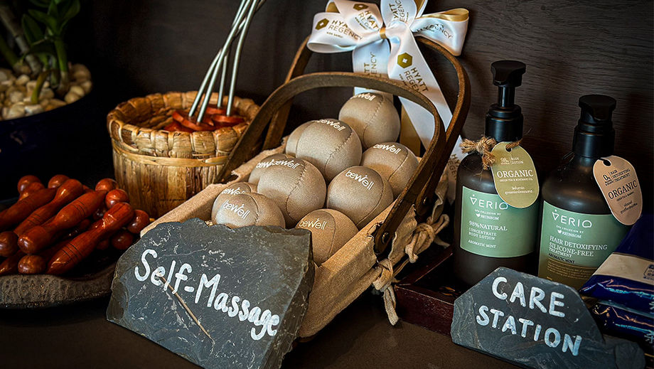 Care Stations are standard in events hosted in Grand Hyatts and feature a variety of thoughtful amenities that attendees may need to ensure their comfort.