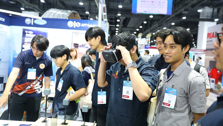 Exhibitors who piloted QSNCC’s real-time carbon tracking dashboard described it as a meaningful initiative – particularly for engaging the next generation of attendees.