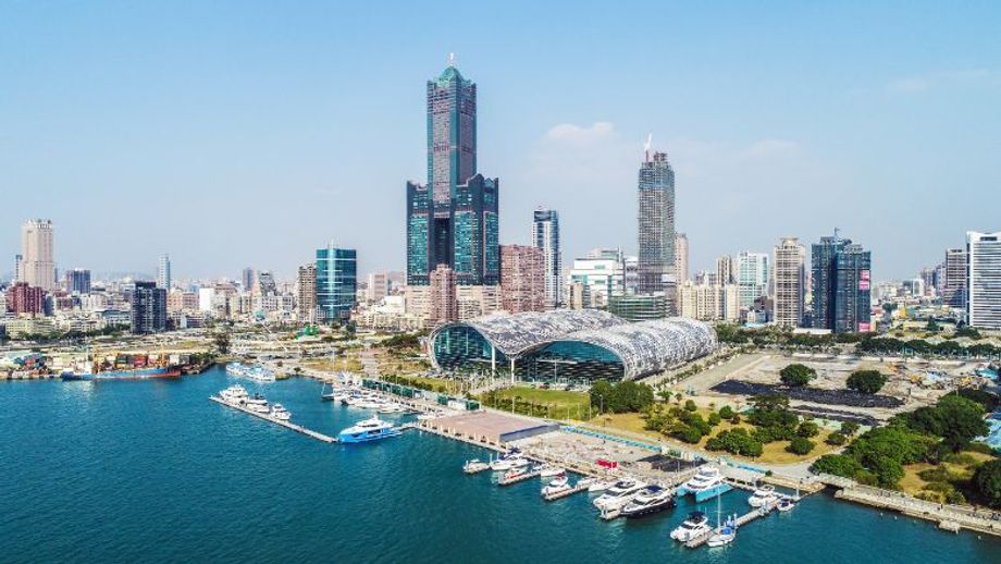 Kaohsiung Exhibition Center, dubbed Asia’s premier smart venue, is a 5G high-tech multi-functional venue that can offer a variety of innovative technology services and solutions for MICE events.