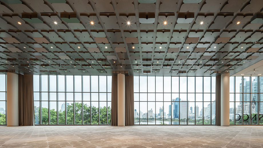 With the Benjakitti Park just next door, QSNCC offers ample natural light, fresh air, and green surroundings for attendees during events.